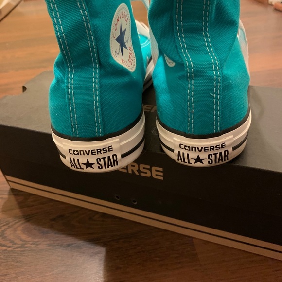 Converse - Picture 7 of 8